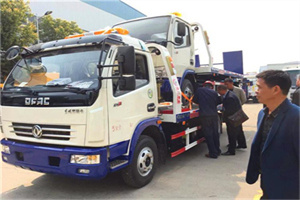 余杭汽车道路救援拖车价格